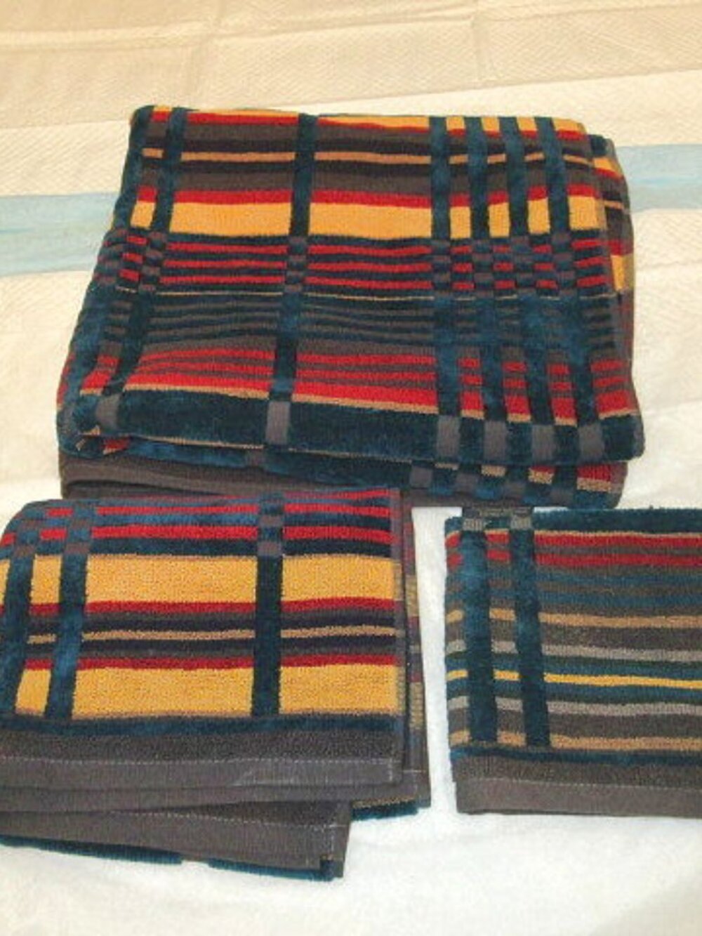 Vtg Pendleton Wyeth Trail Stripe Towels Set Of 3 Soft Cotton Aztec Southwestern